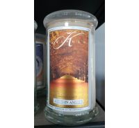 Kringle Amber Scented Candle