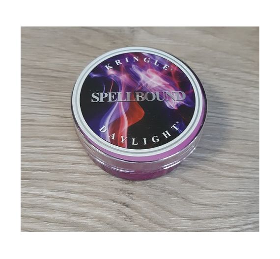 Kringle Spellbound scented candle