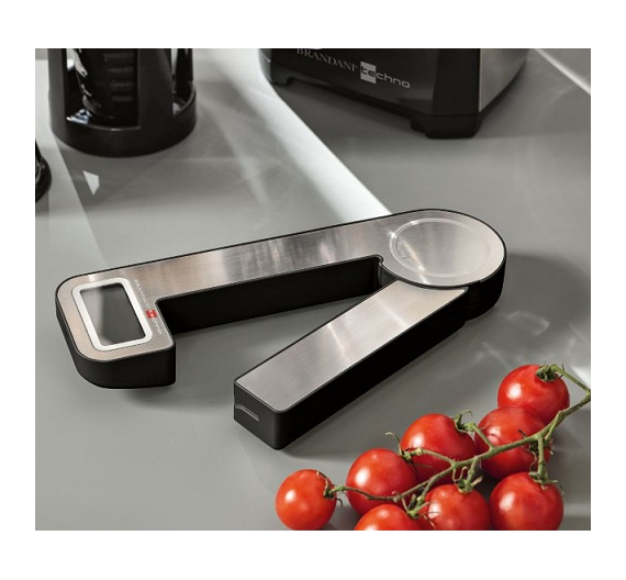 Brandani self-charging digital scale