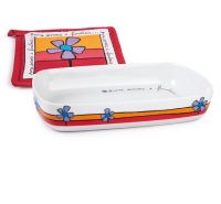 Egan Paf Red casserole dish with pot holder