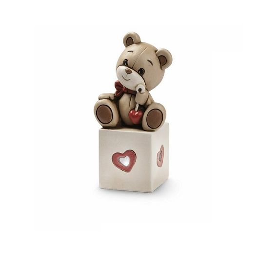 Egan figurine Oliver led cube with HEART