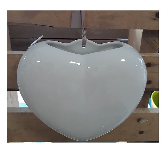 White heart humidifier from Bassano ceramics