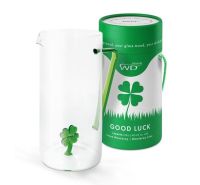 Wd Lifestyle pitcher with four-leaf clover