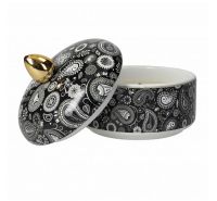 Brandani Shanti casket with candle