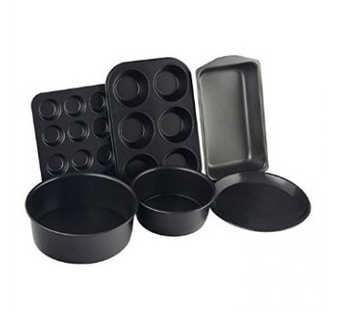 Molds, cake tins, traditional pastry